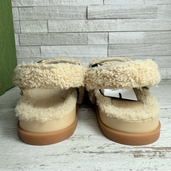Gucci Women’s 38.5 Merino Wool Shearling GG Marmont Dad Sandals Buterscotch NEW - Picture 12 of 16